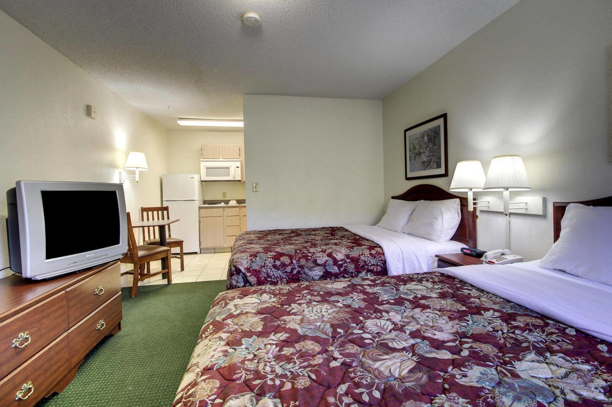 Intown Suites Extended Stay Atlanta Ga - Дълут Екстериор снимка